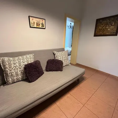 113 In With 2br And 2 Full Bath Apartment